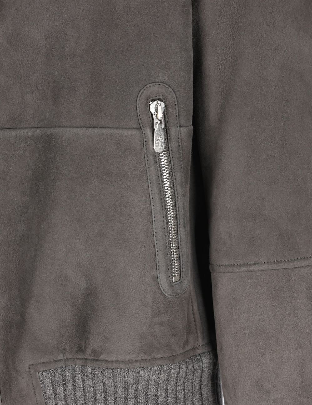 Giacca in pelle a collo alto in grigio 