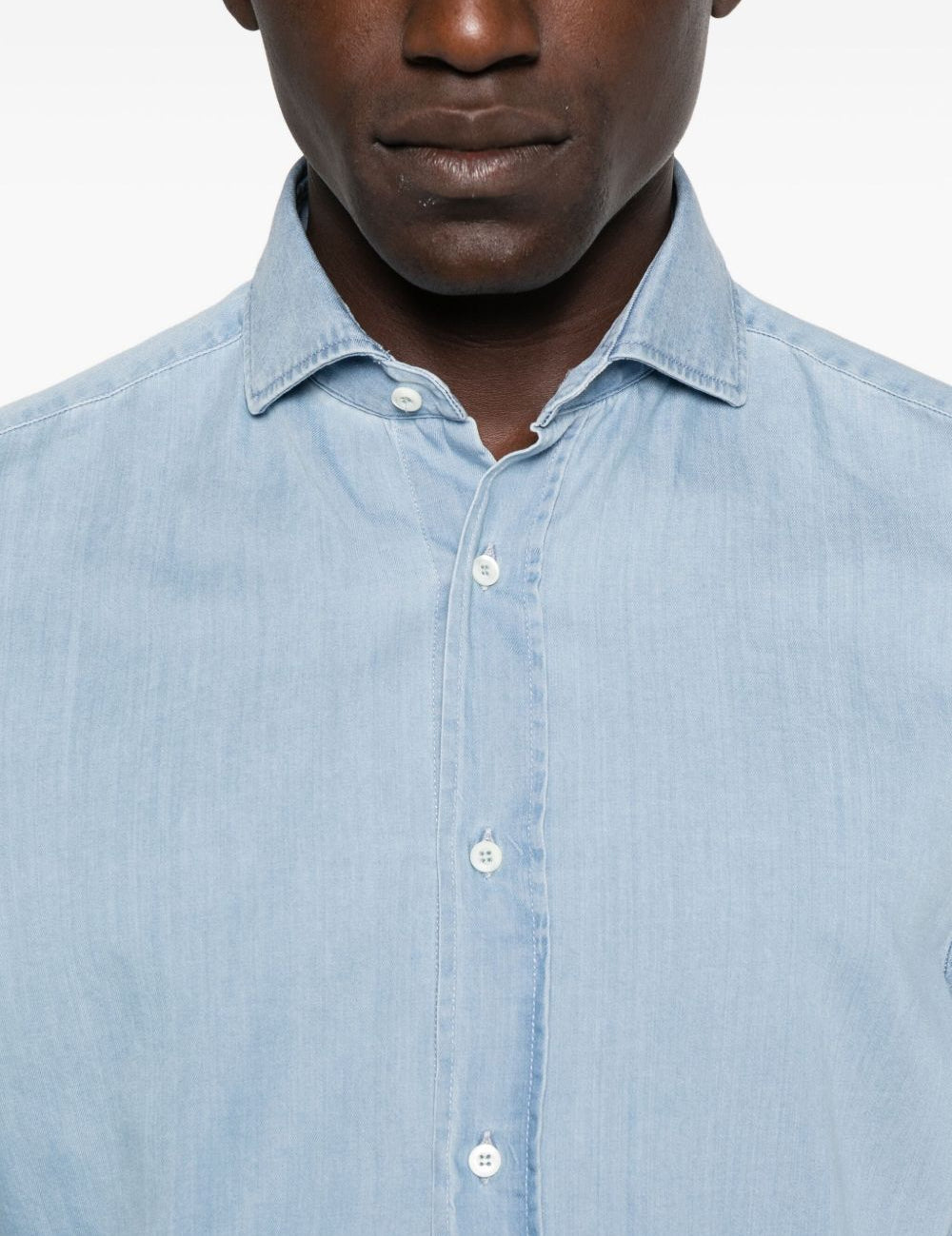 Camicia denim in cotone in celeste Brunello cucinelli - uomo 