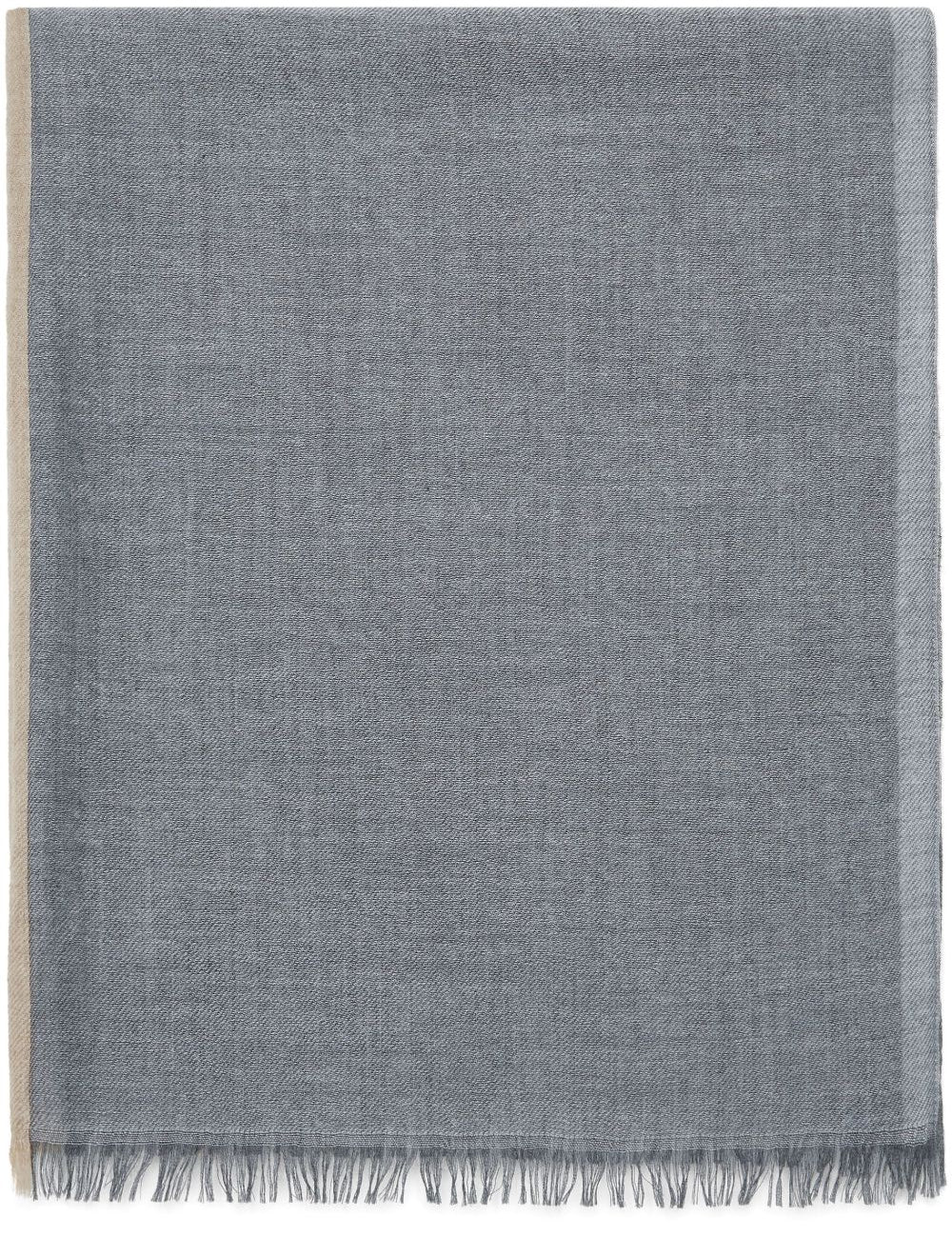 Sciarpa con bordi sfrangiati in grigio 