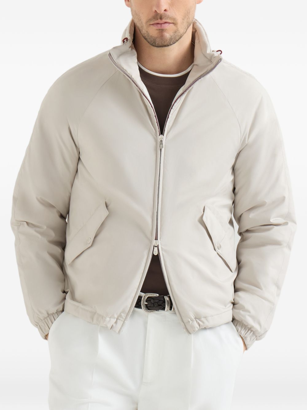 Giacca con cappuccio in nylon in grigio 