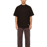 T-shirt Chapter Script in marrone scuro 