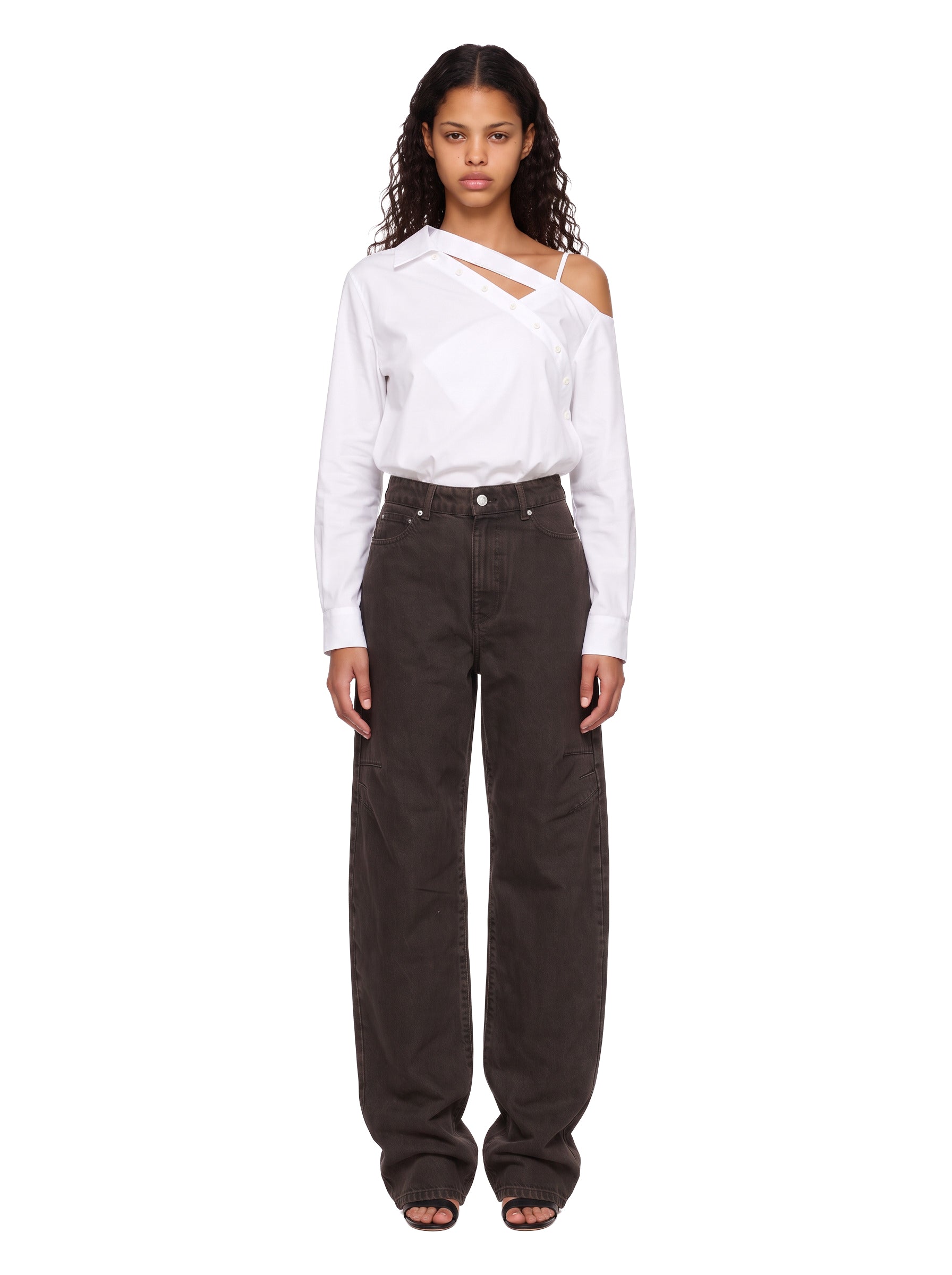 Jeans oversize in denim marrone 