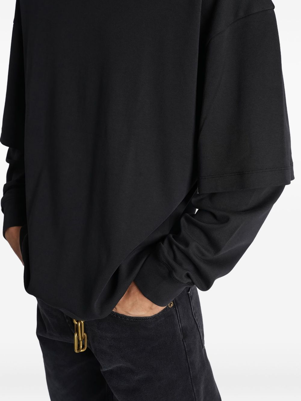 T-shirt a maniche lunghe in nero 