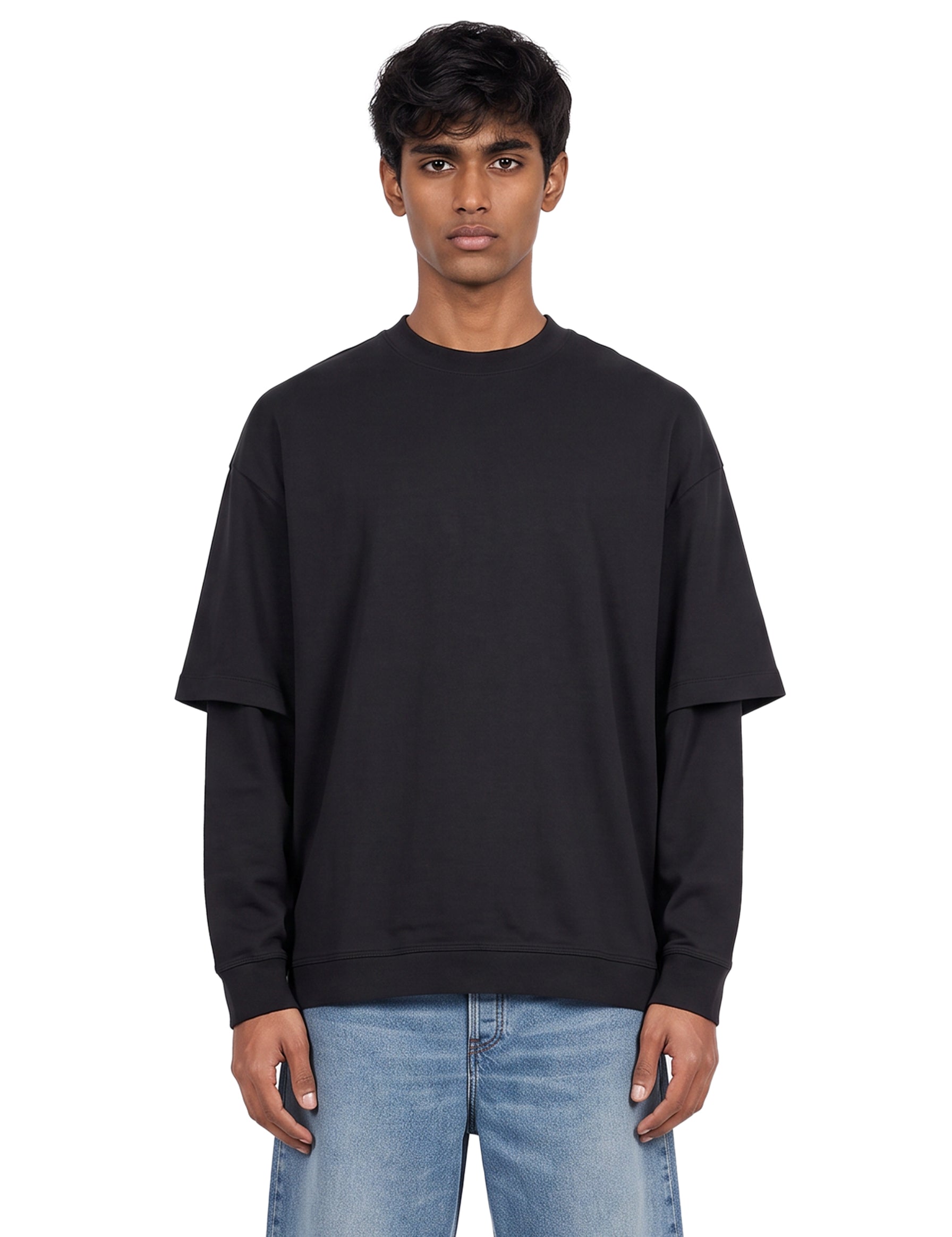 T-shirt a maniche lunghe in nero 