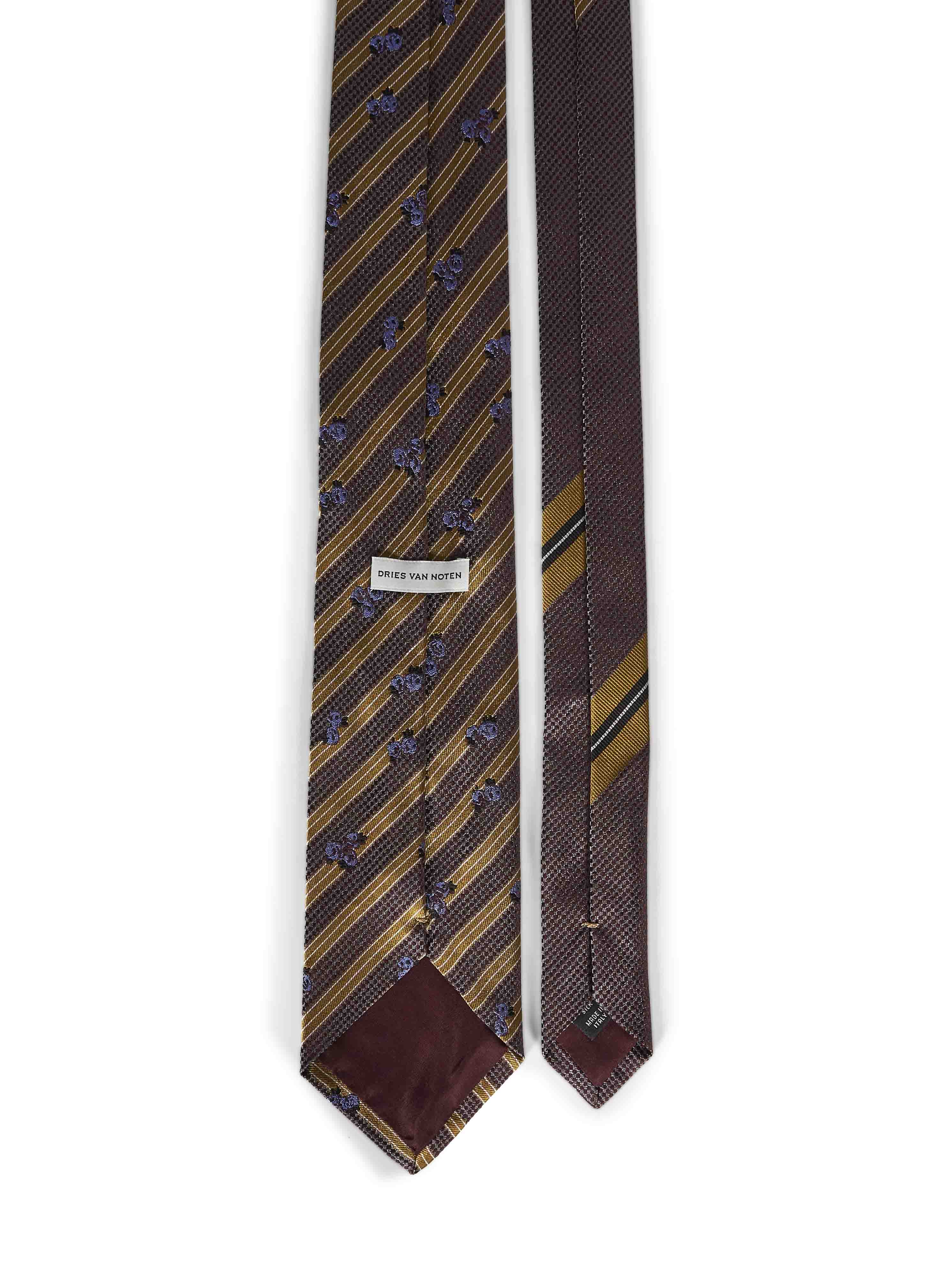 Cravatta con motivo a righe multicolor 