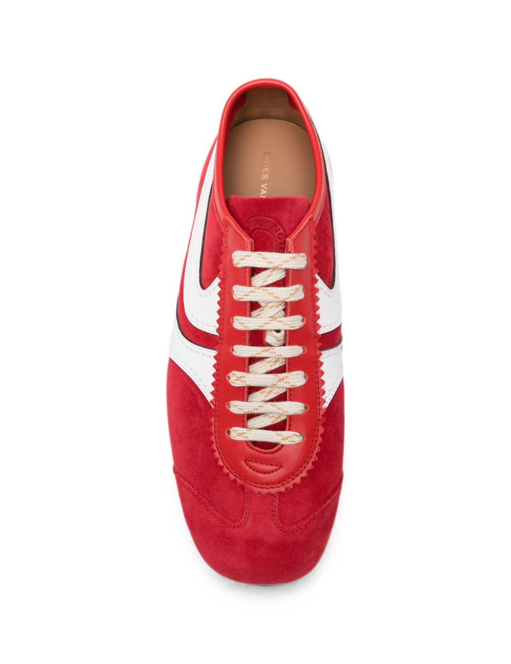Sneakers in pelle con design a pannelli in rosso 
