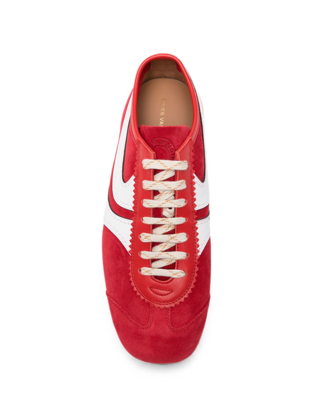 Sneakers in pelle con design a pannelli in rosso 