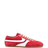 Sneakers in pelle con design a pannelli in rosso 