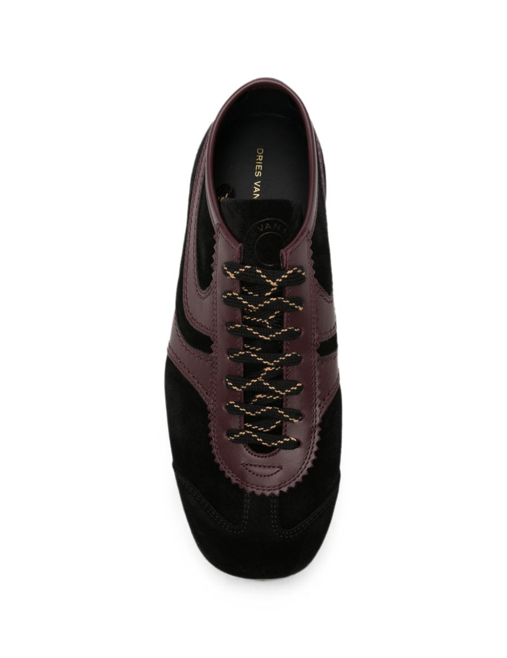Sneakers in pelle con design a pannelli in nero 