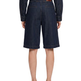 Shorts in denim blu scuro con pince 