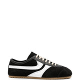 Sneakers a pannelli in pelle in nero 