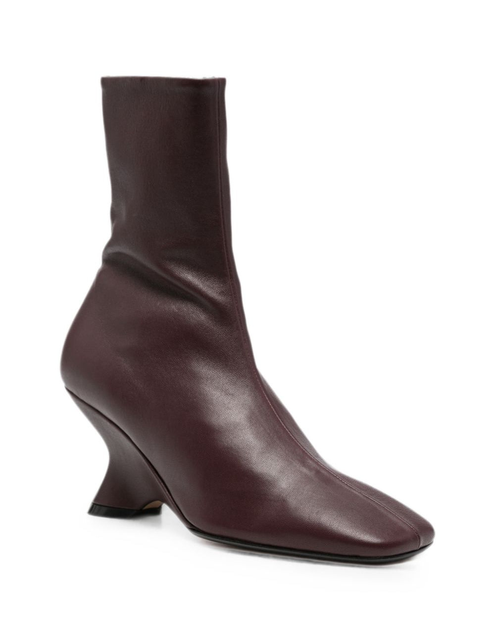 Stivaletti con tacco in pelle in bordeaux 