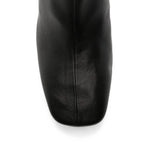 Stivaletti con tacco in pelle in nero 