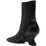 Stivaletti con tacco in pelle in nero 