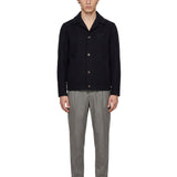 Camicia con tasca applicata in blu 