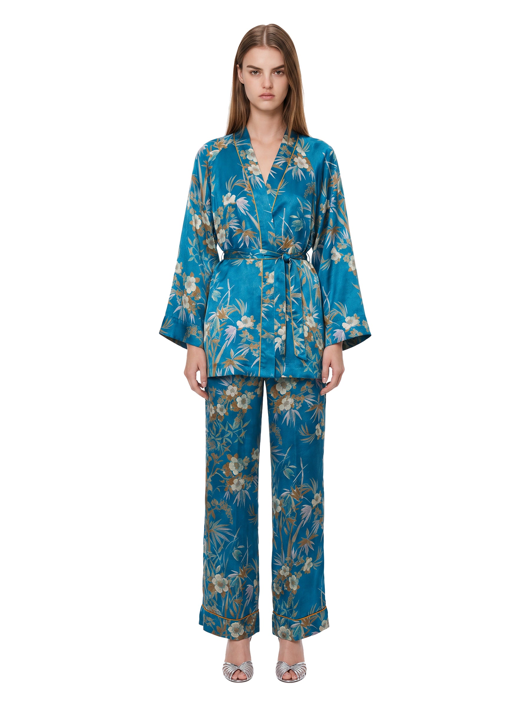 Kimono bambou secret in satin azzurro 