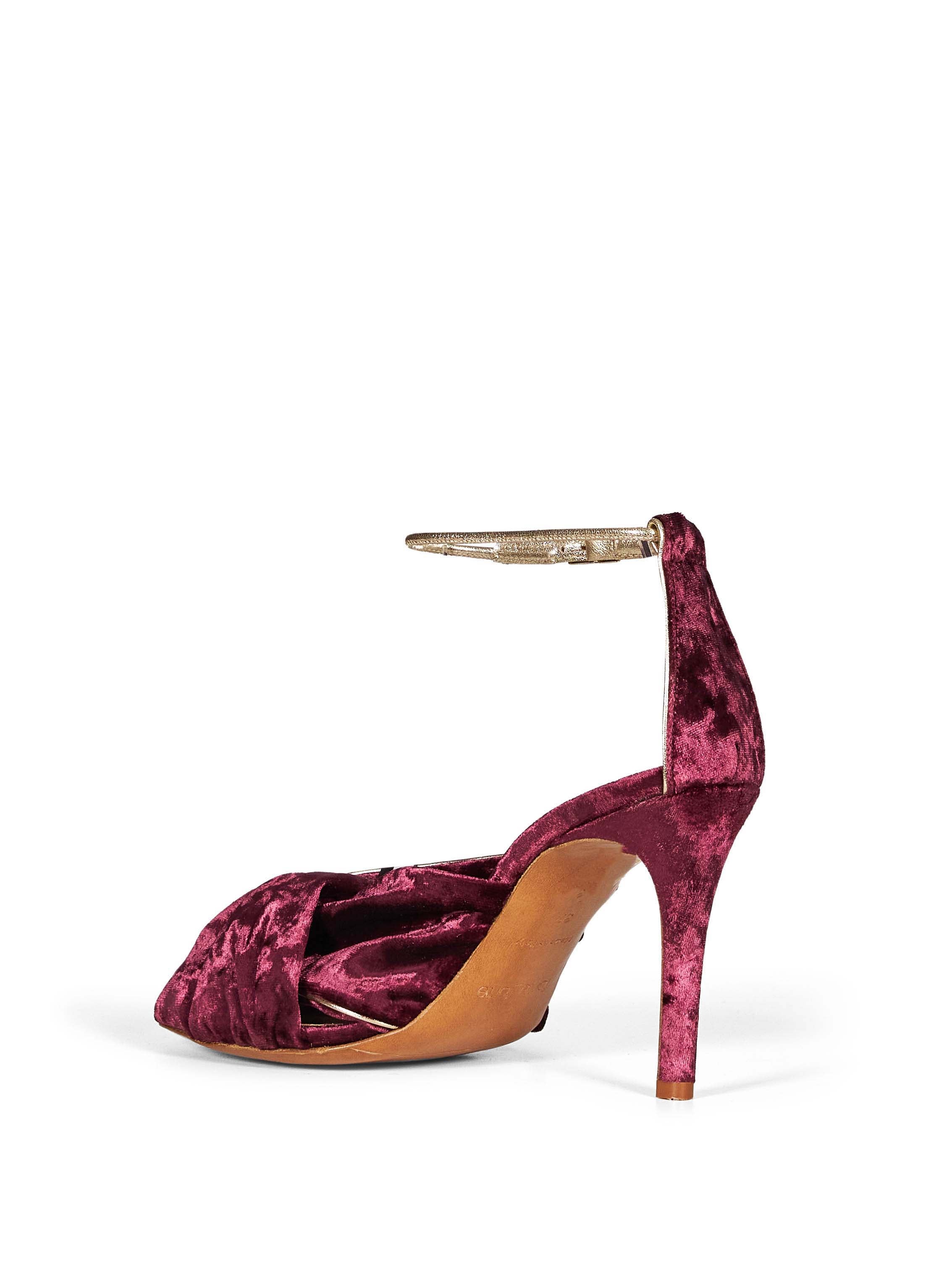 Sandali incrociati in velluto bordeaux 