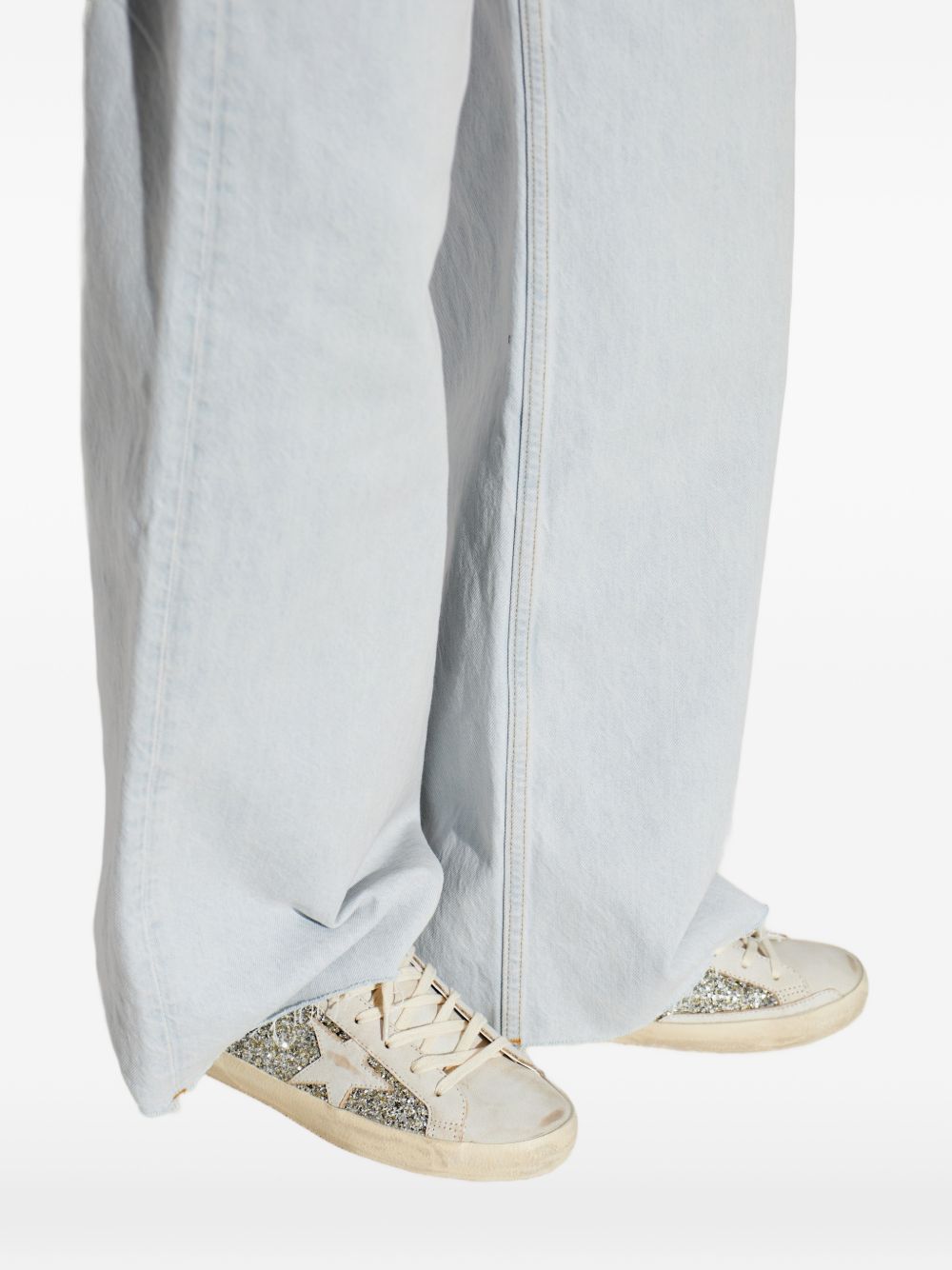 Sneakers super star glitter in avorio e argento golden goose - donna 