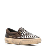 Sneakers VCE con borchie in marrone 