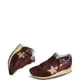 Sneakers running marathon in marrone 