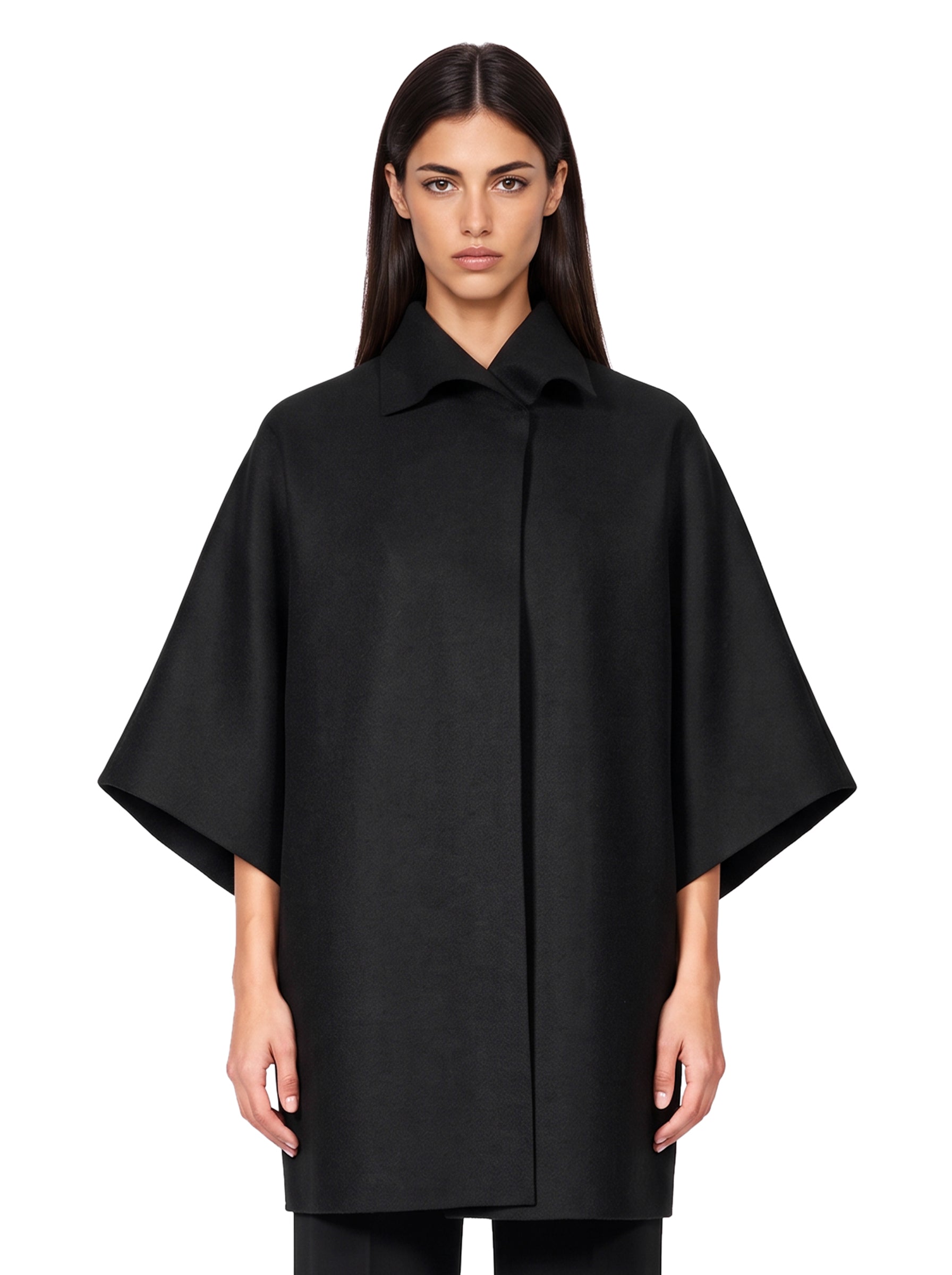 Mantella kimono in nero 