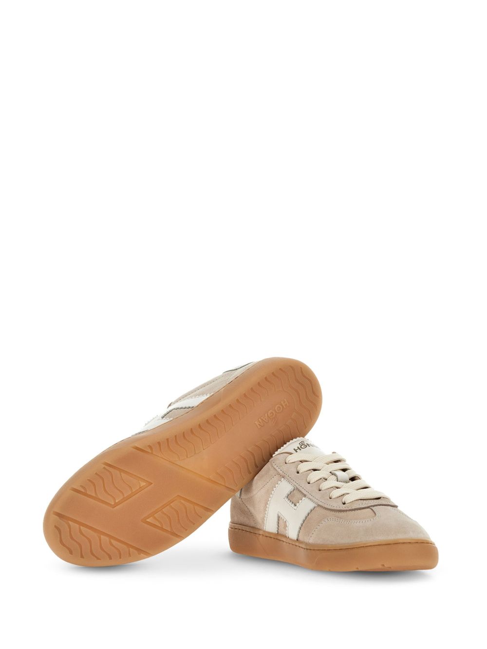 Sneakers cool in beige 