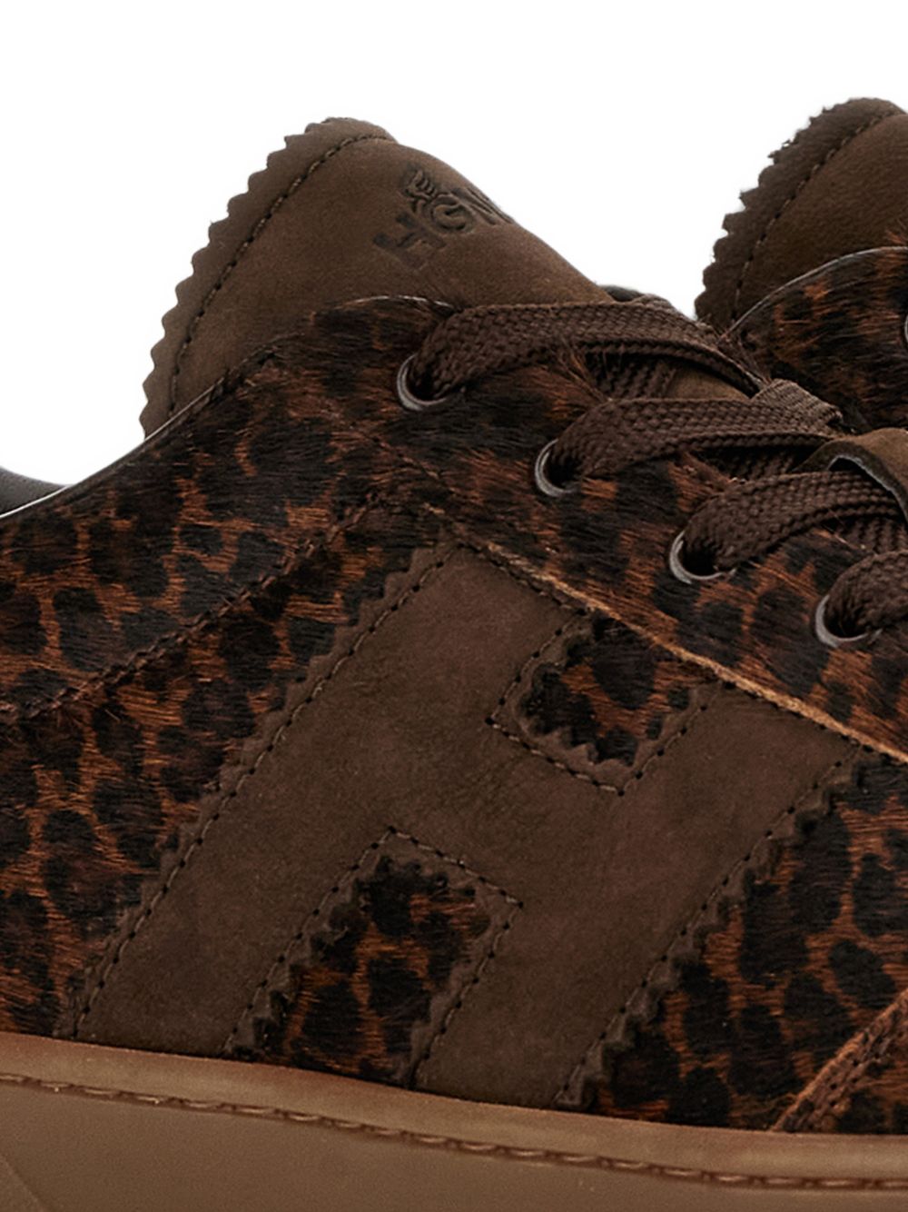 Sneakers cool con stampa leopardata multicolore 