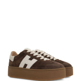 Sneakers H698 con suola chunky in marrone 