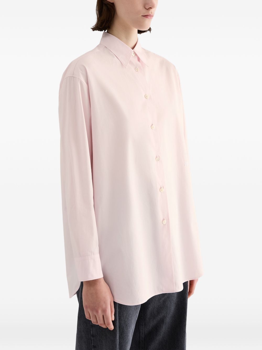 Camicia con ricamo in rosa 