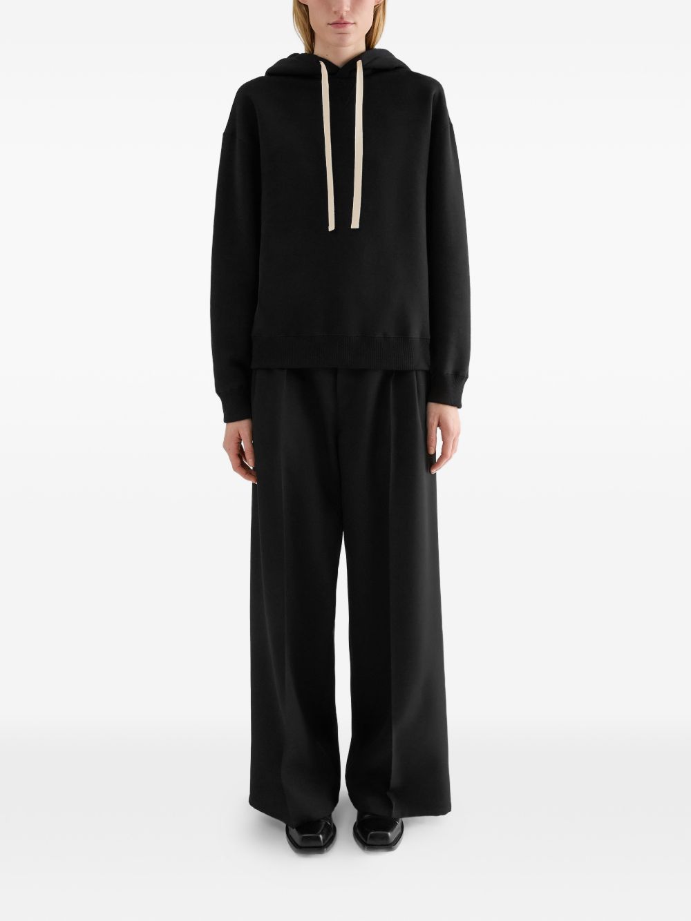 Felpa in cotone con logo e cappuccio in nero 