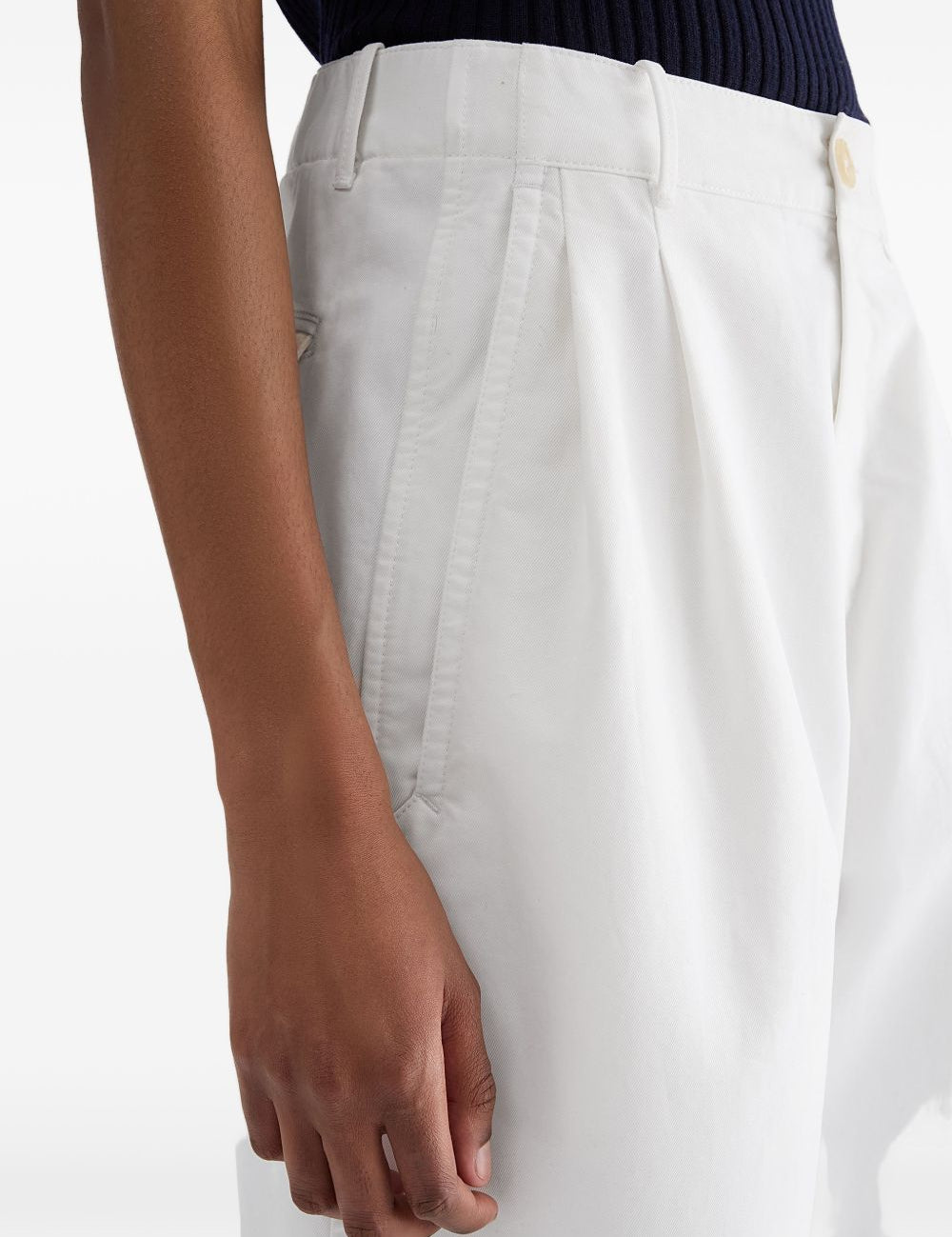 Pantaloni a gamba ampia in bianco 