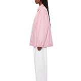 Giacca con bottoni in rosa 