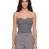 Top a costine in grigio 