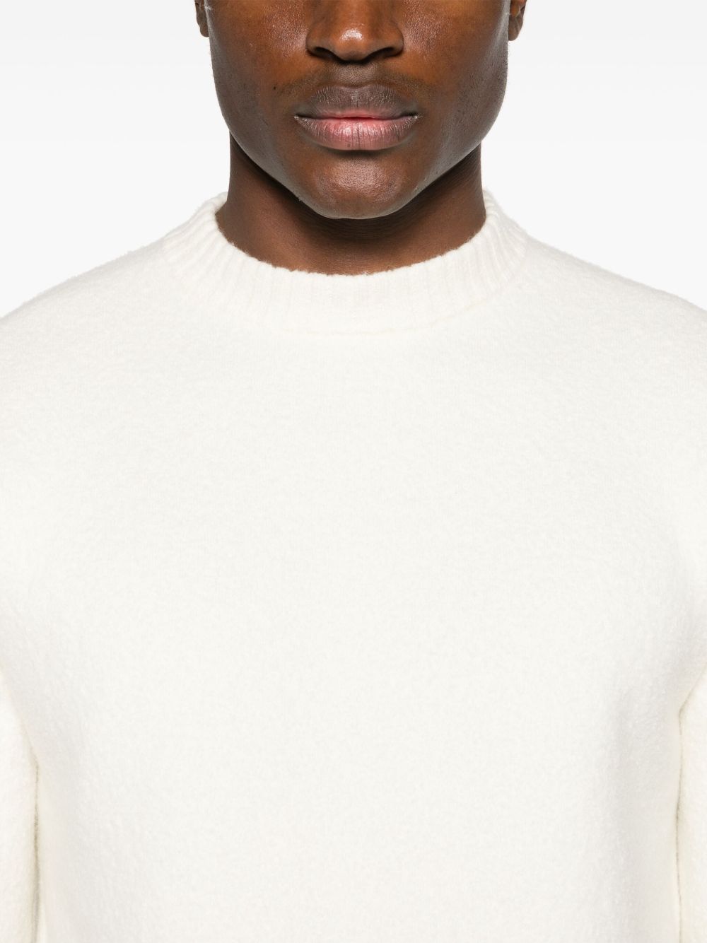 Maglione girocollo in bianco 