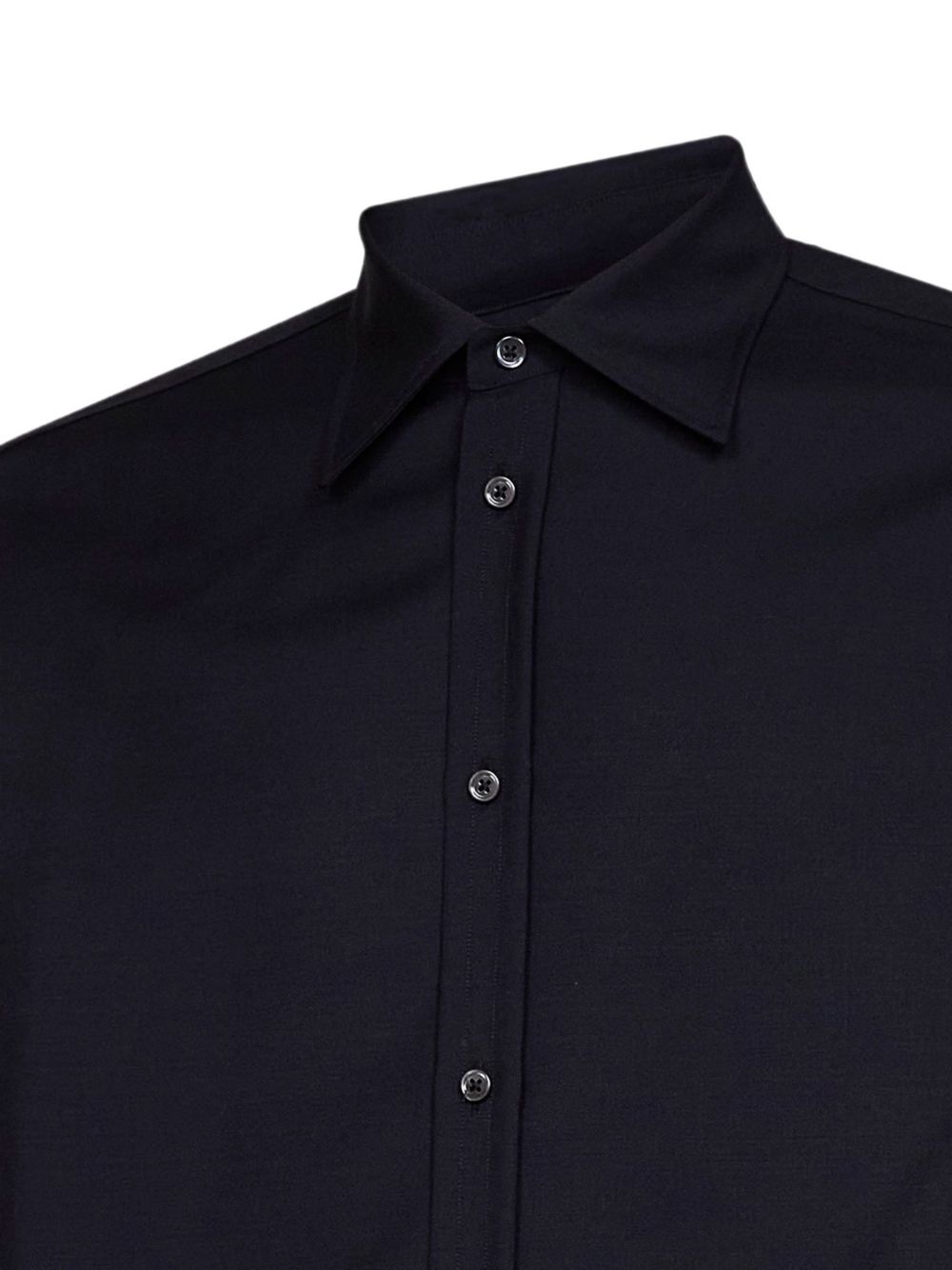 Camicia con colletto a punta in blu scuro 