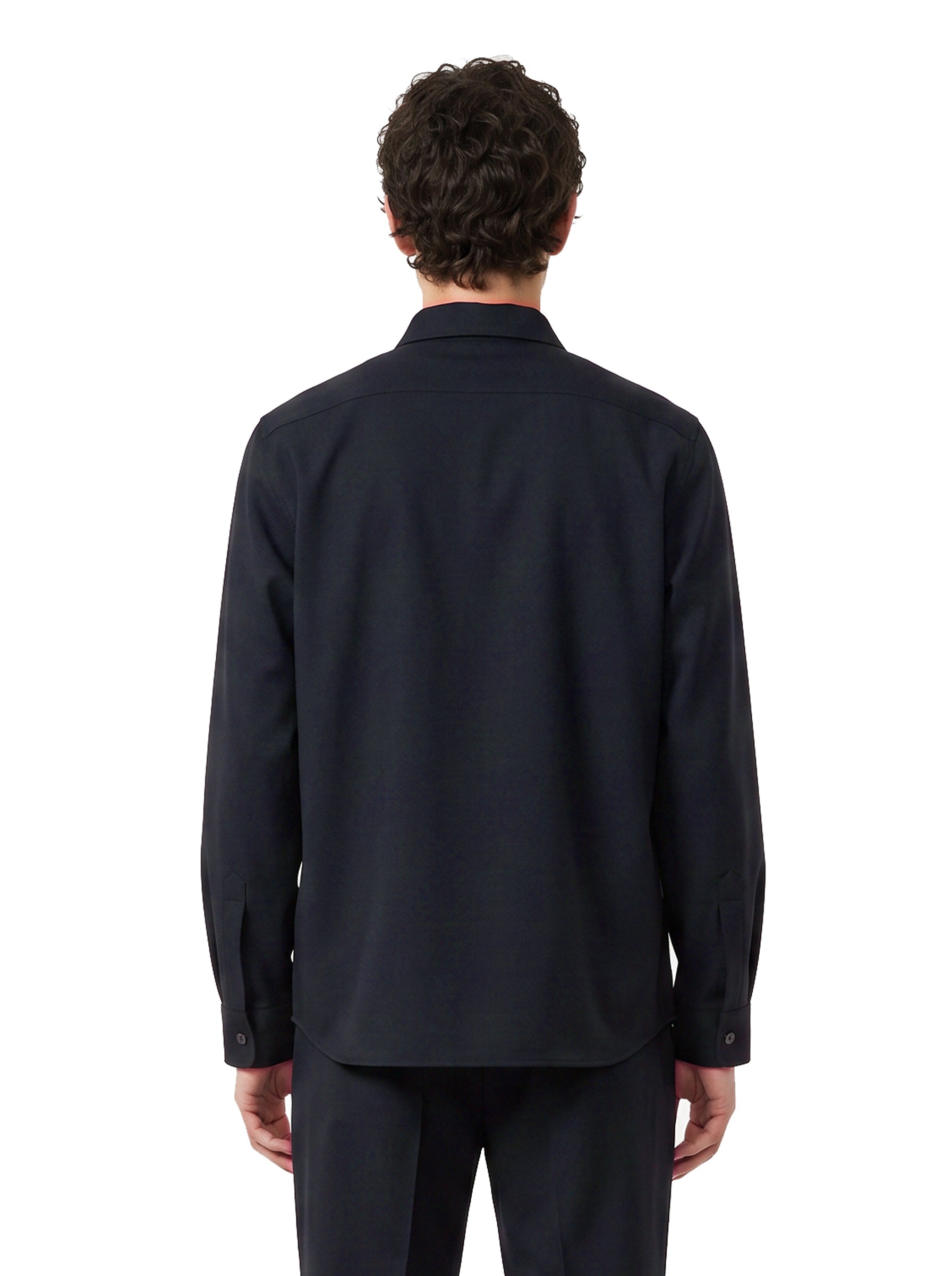 Camicia con colletto a punta in blu scuro 