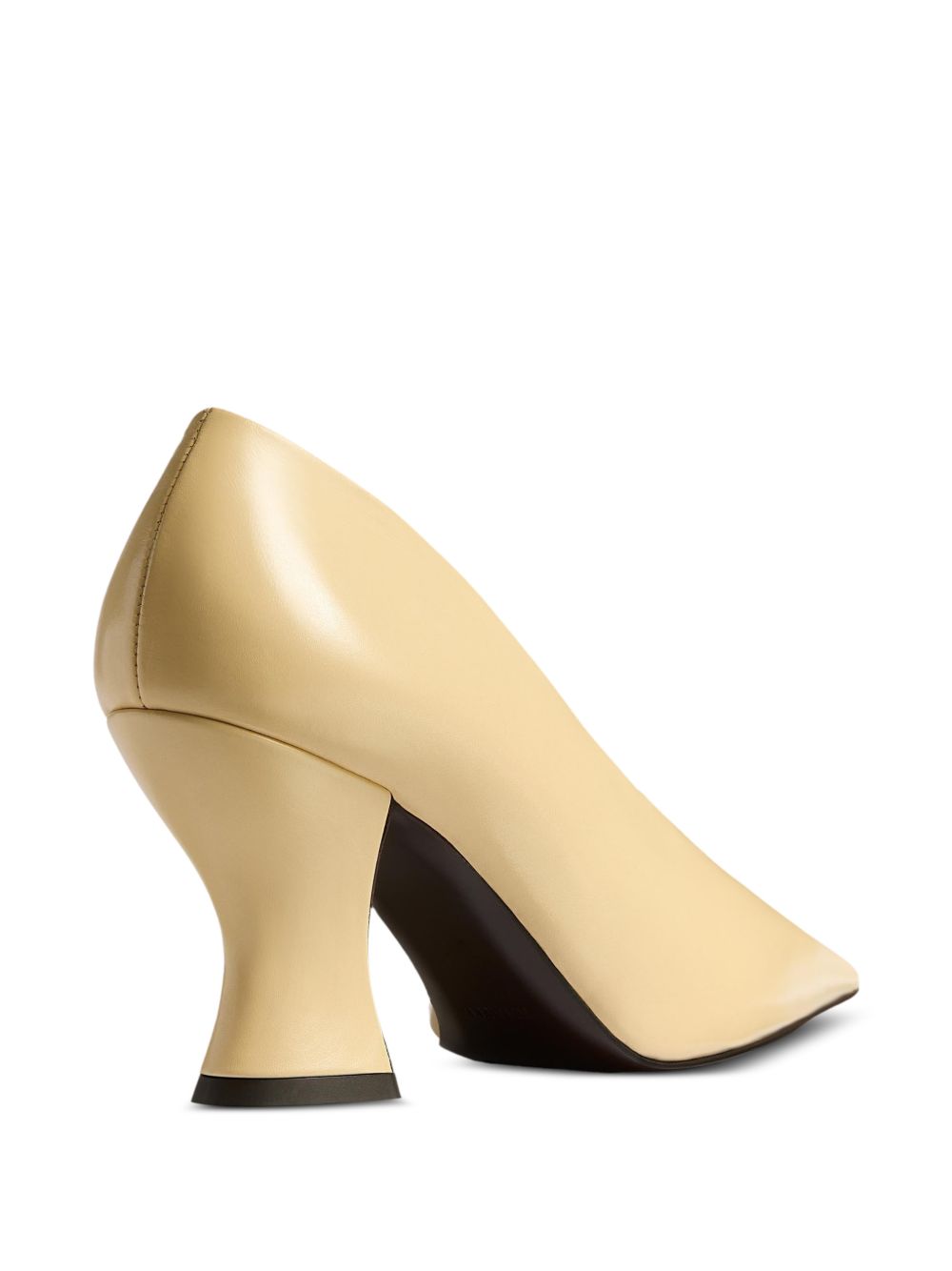 Decollete Colleen in beige 