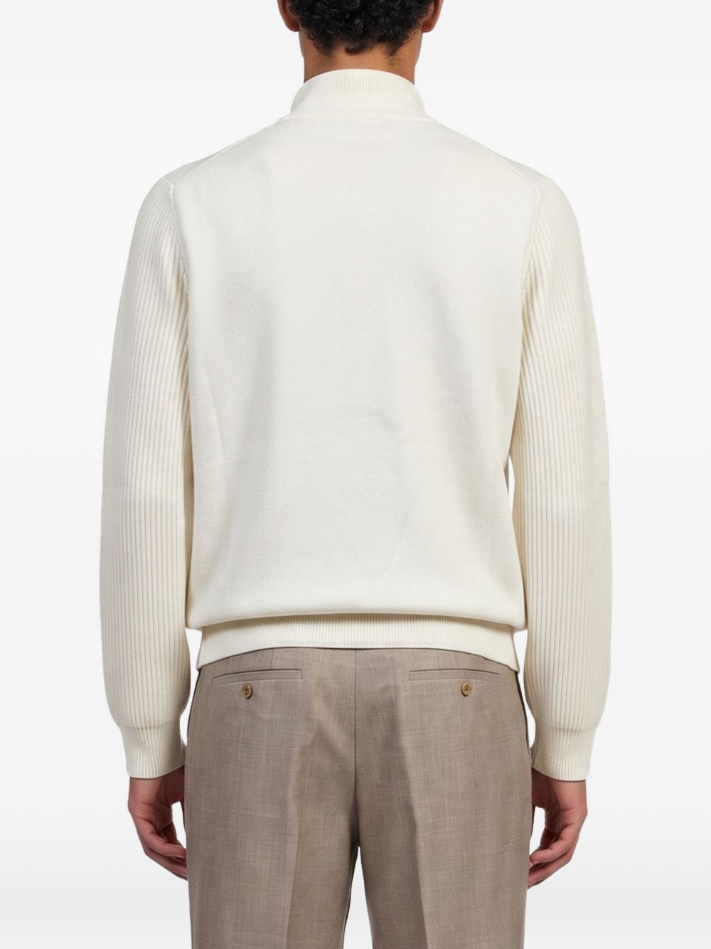 Giacca con tasche sul petto in beige 