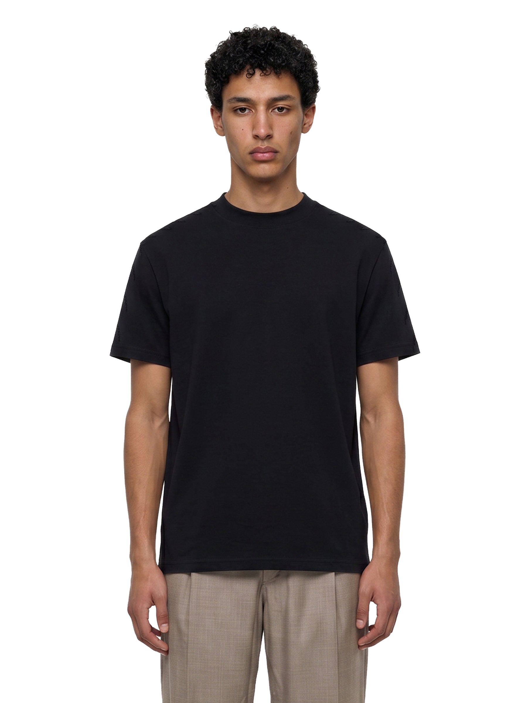 T-shirt a maniche corte in nero 