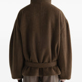 Cappotto corto a portafoglio in misto lana infeltrita e alpaca in marrone 
