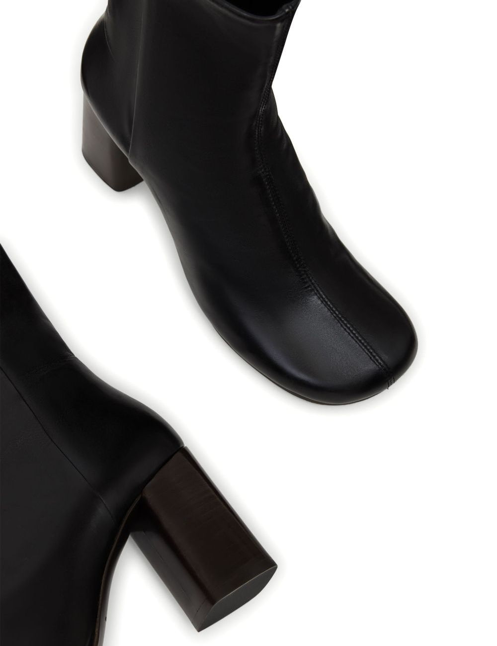Stivaletti anatomic in nero 