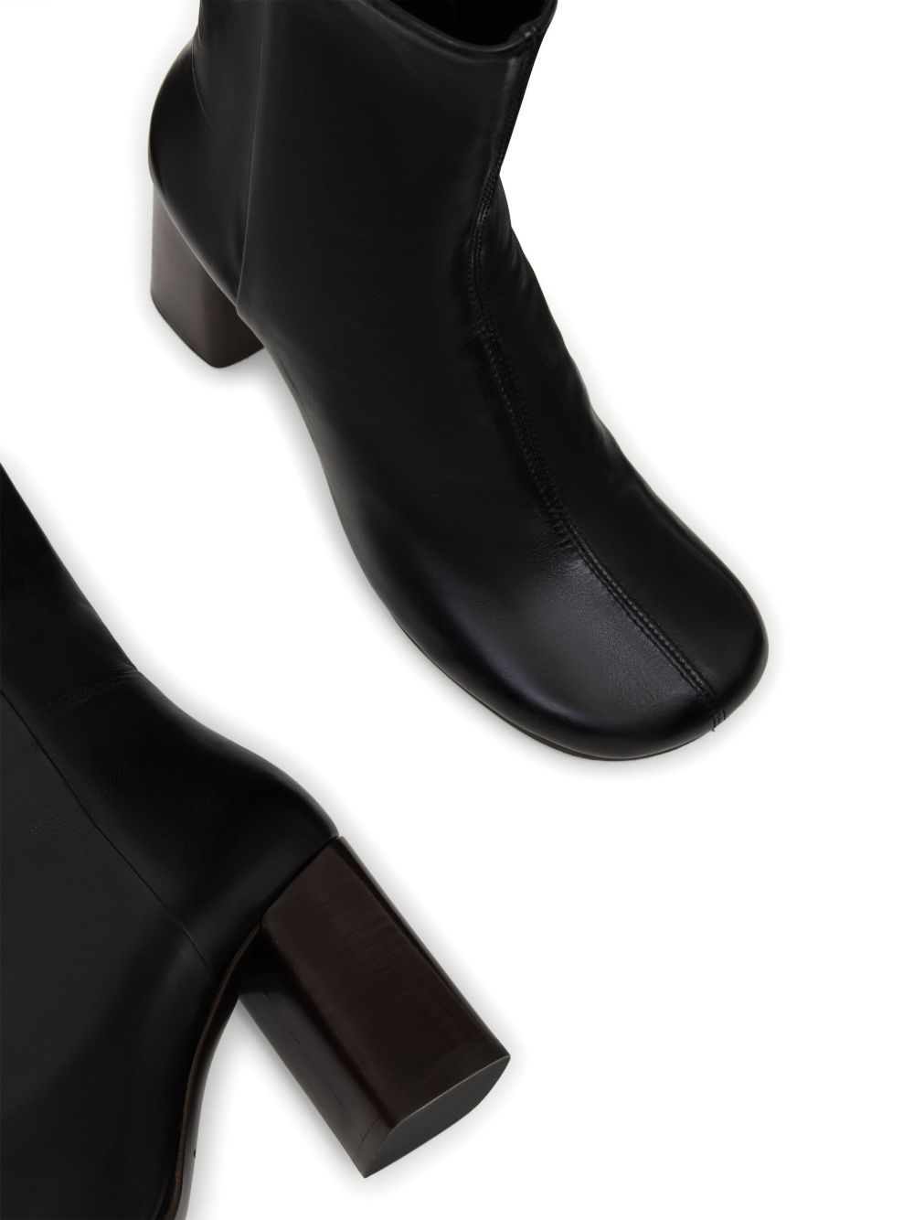Stivaletti anatomic in nero 