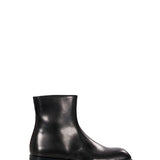 Stivaletti in pelle in nero 