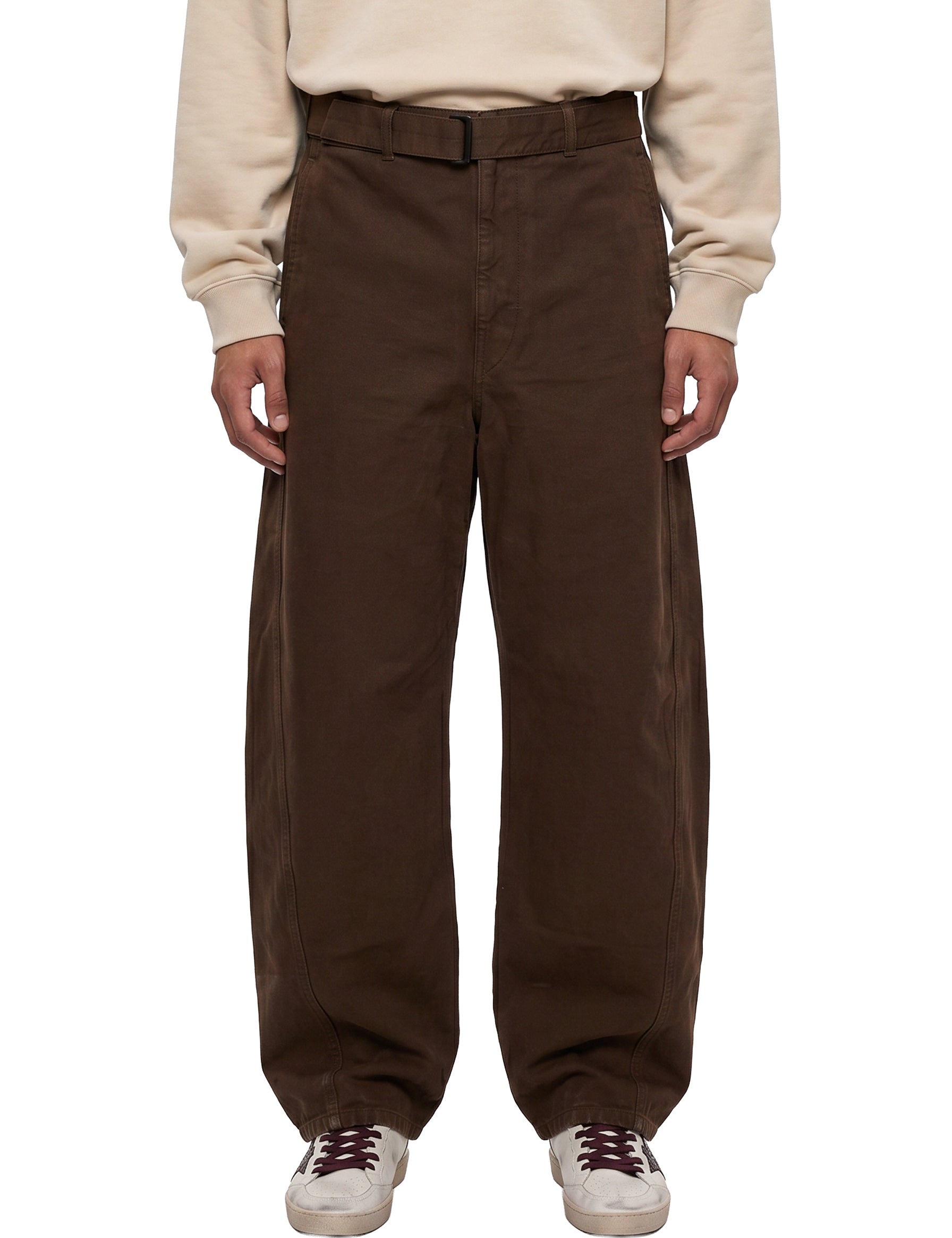 Jeans a gamba ampia con cintura in marrone 