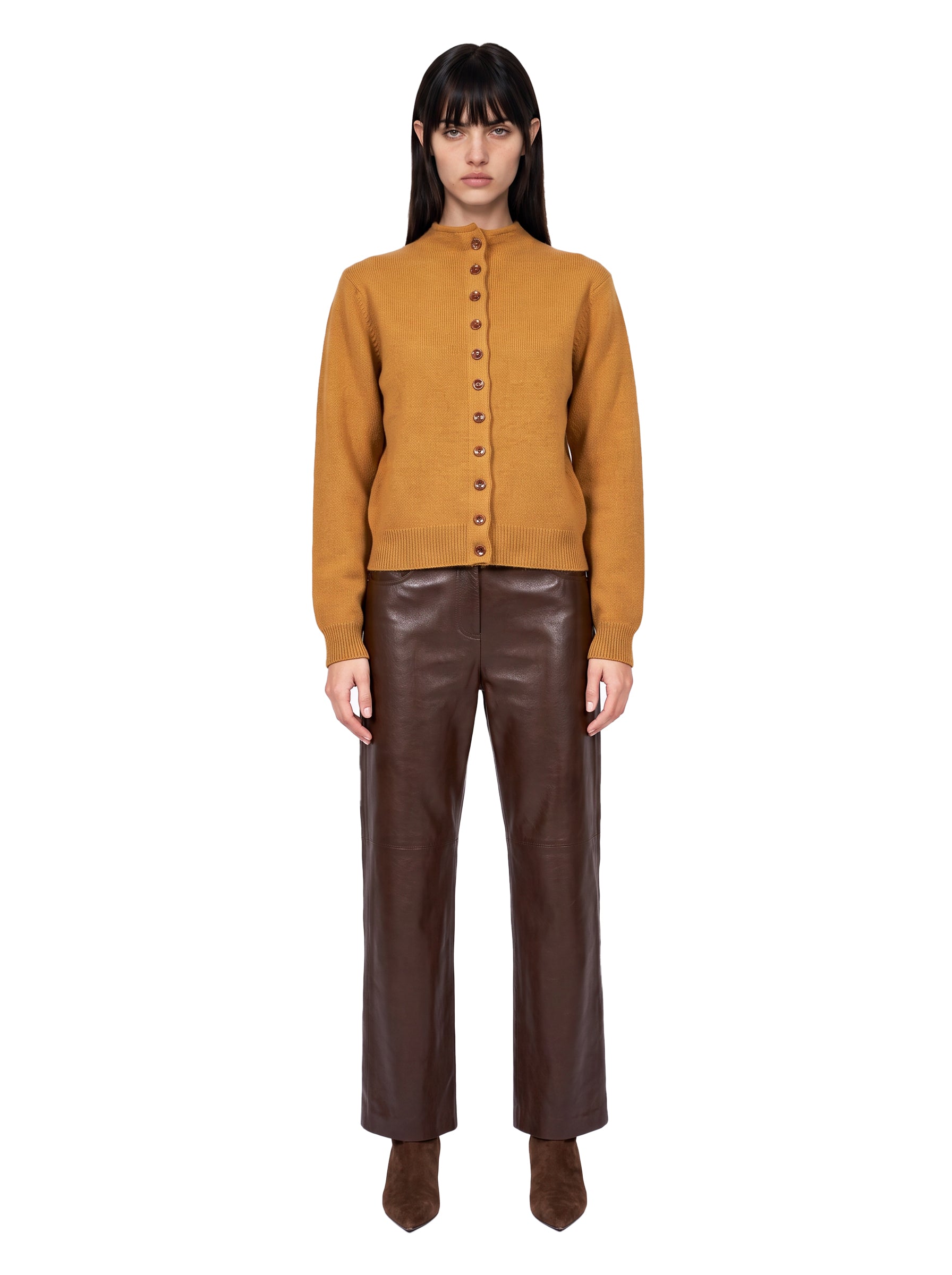 Cardigan con bottoni in giallo ocra 