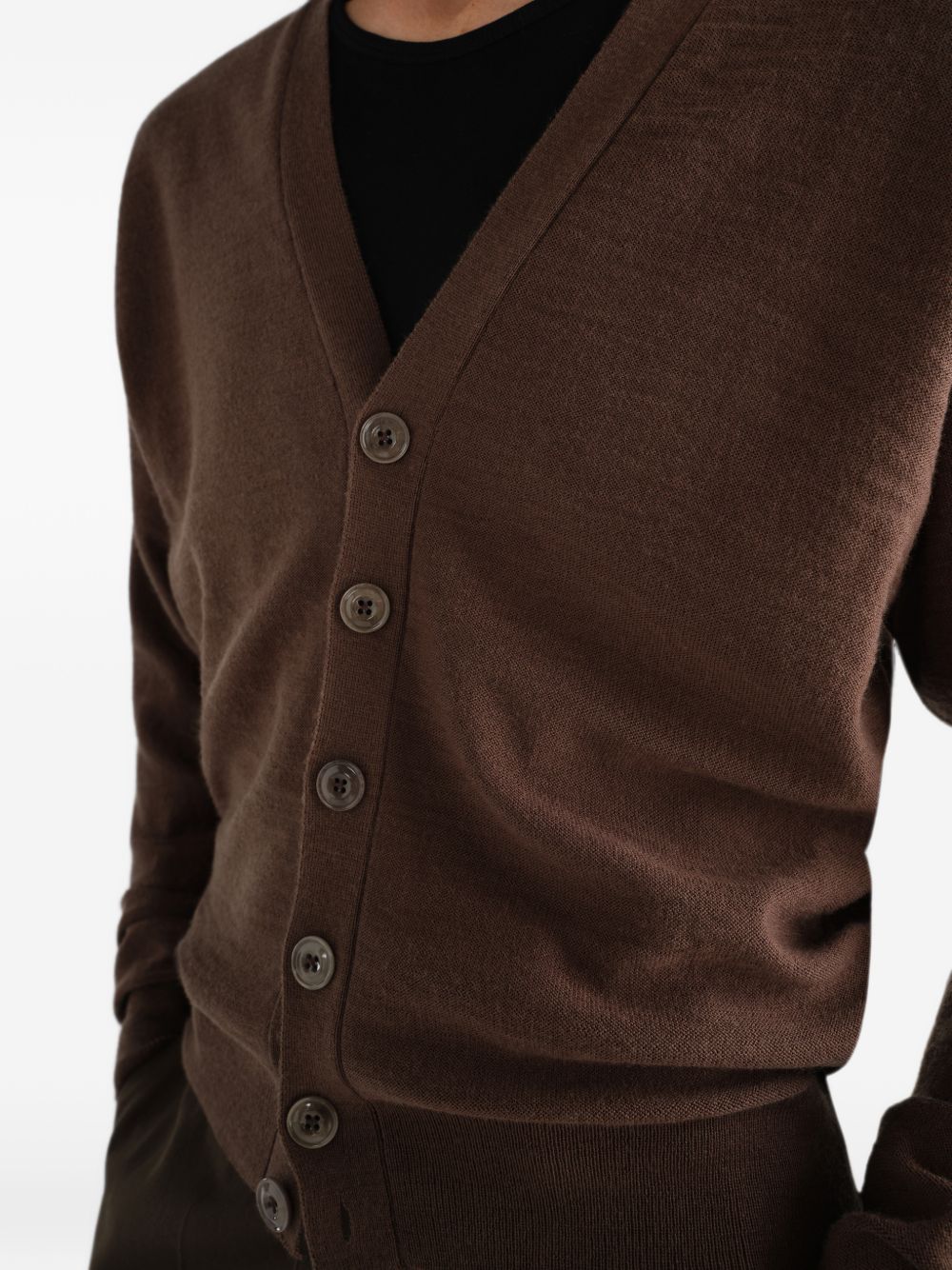Cardigan con abbottonatura asimmetrica in beige 