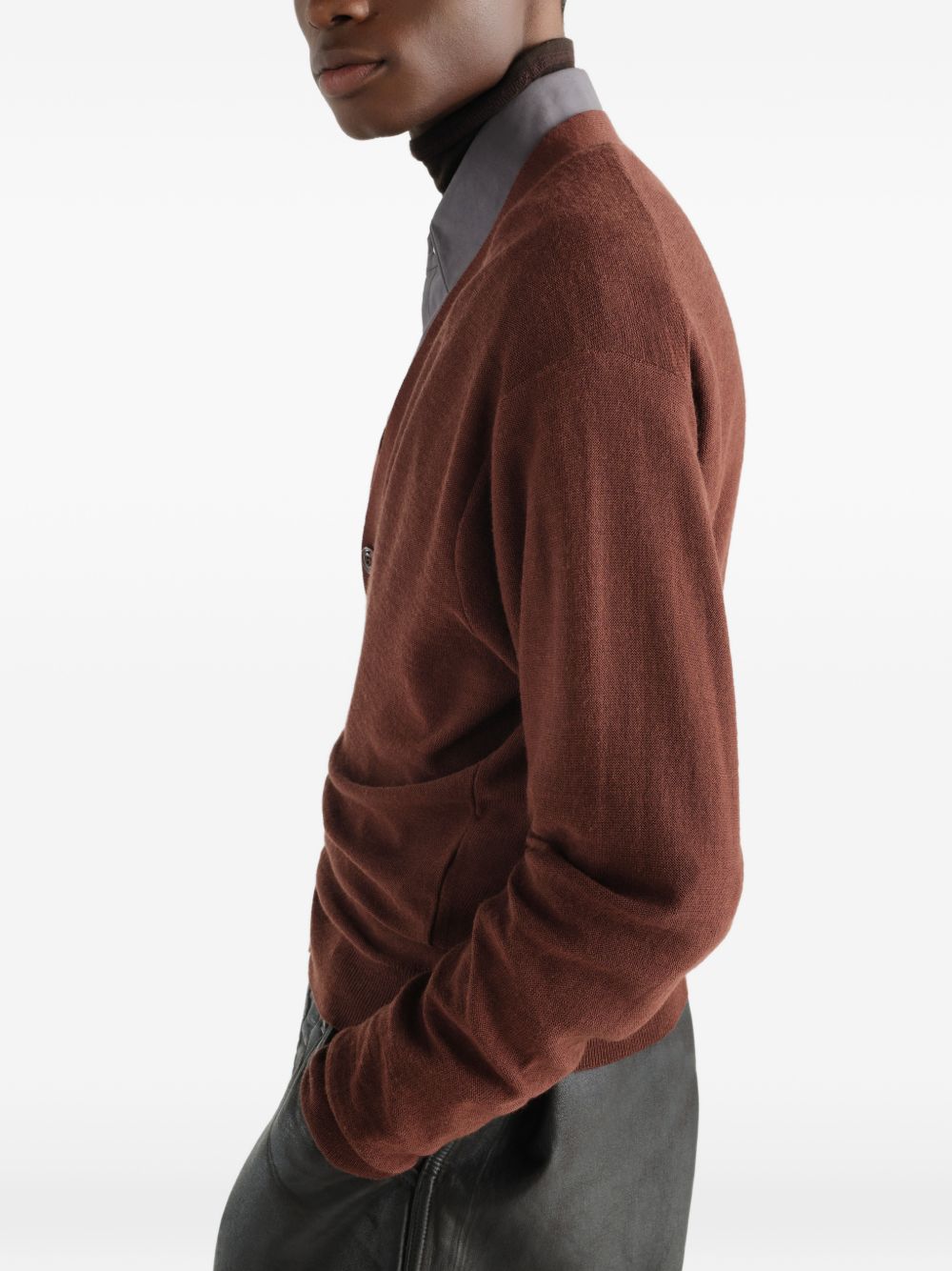 Cardigan con arricciatura in marrone 