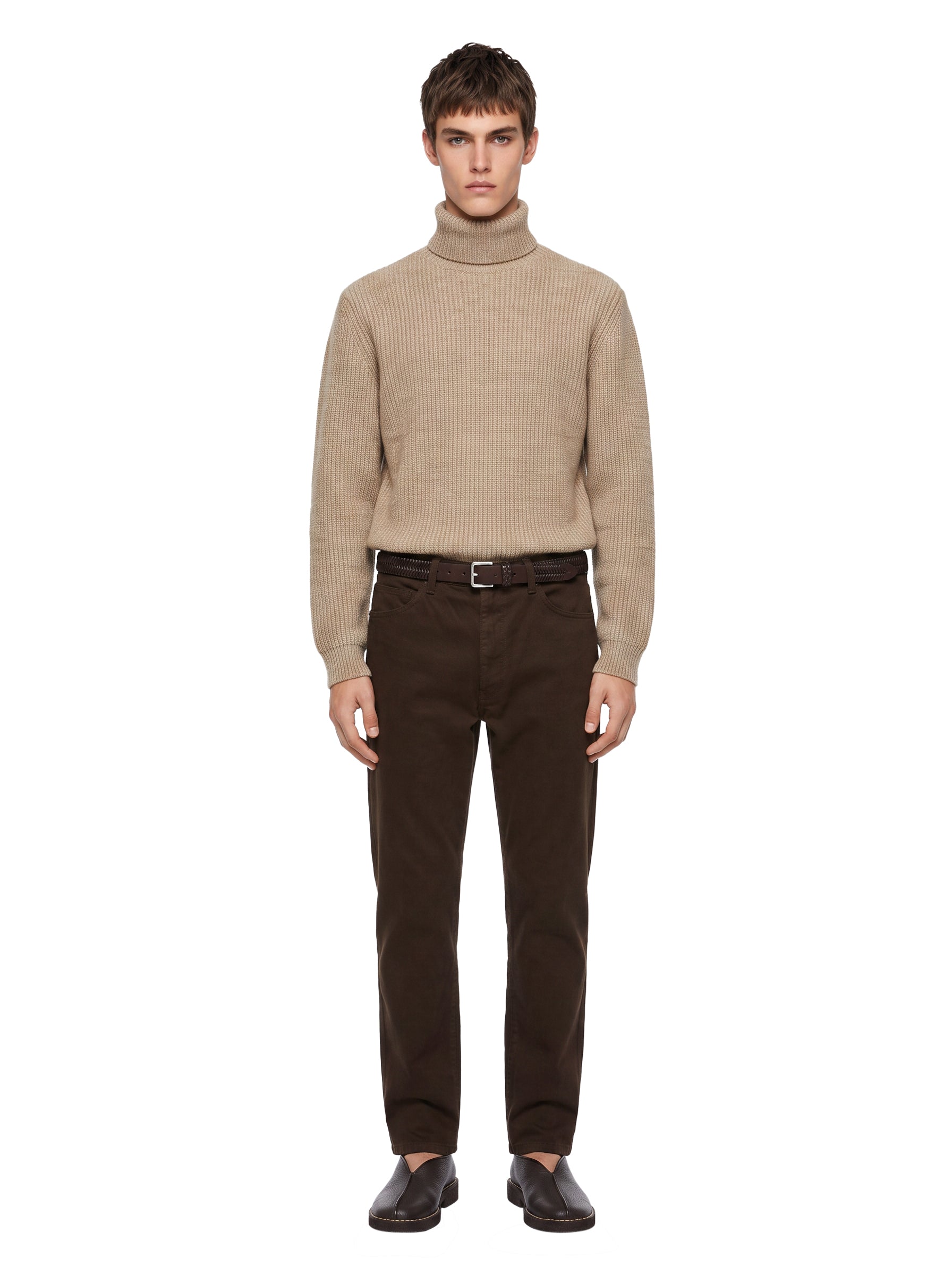 Maglione a collo alto a coste in beige 