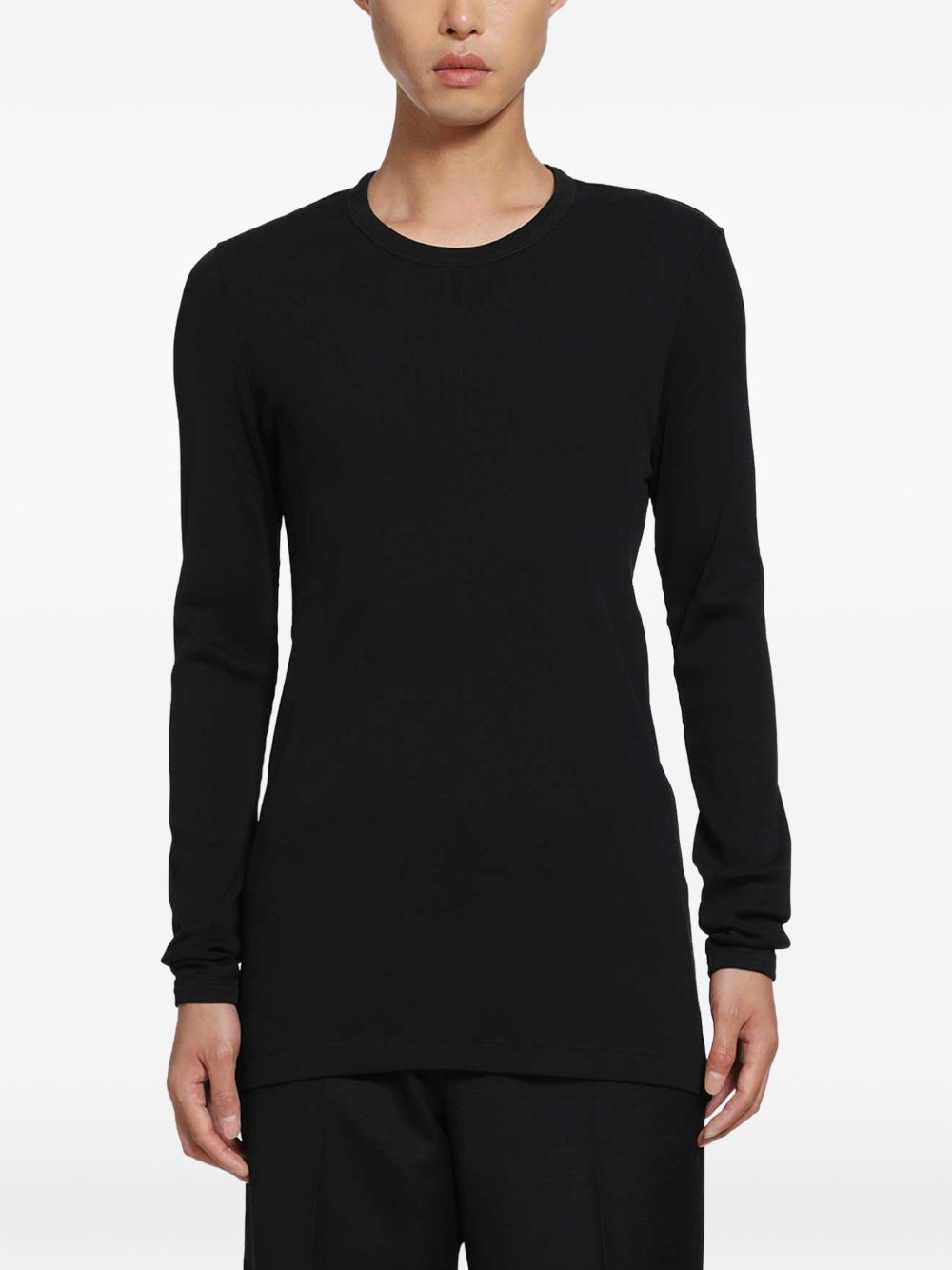 T-shirt a maniche lunghe in nero 
