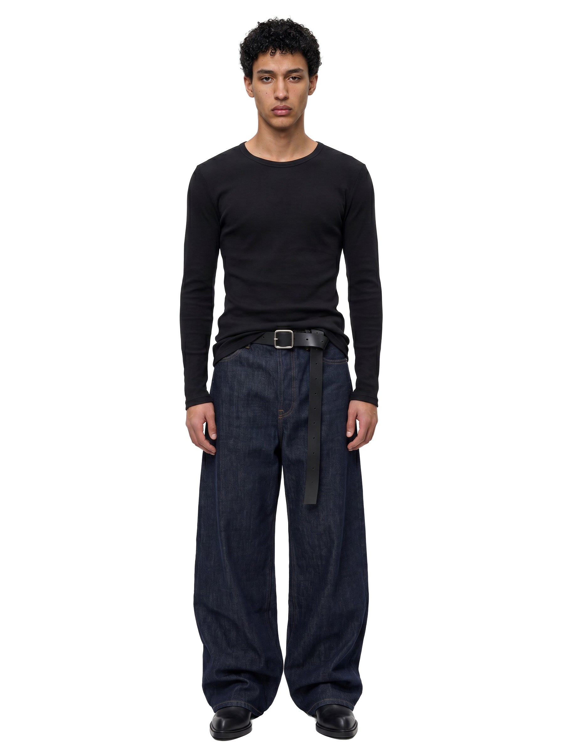 T-shirt a maniche lunghe in nero 